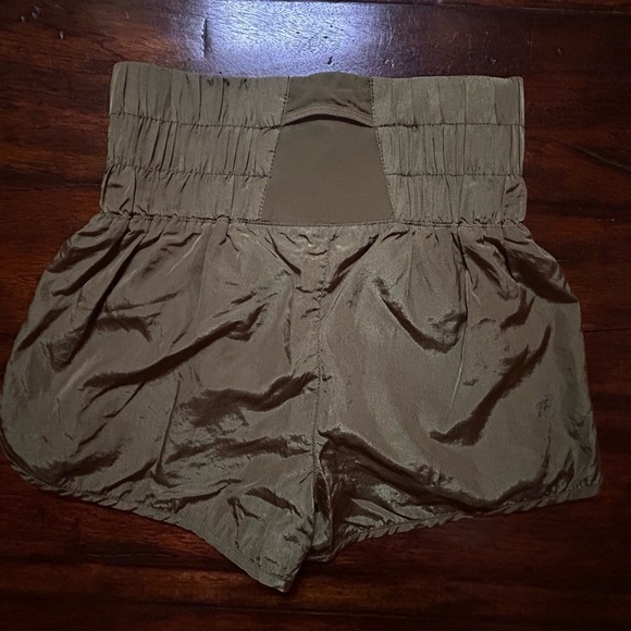 Free People Movement The Way Home Shorts Women's S Small Medium Army Green - Picture 3 of 9